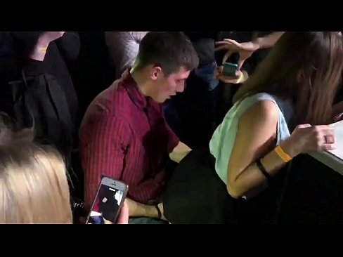 ❤️ একটি রাশিয়ান নাইটক্লাবে বাস্তব যৌনতা। মলদ্বার এবং যোনি মধ্যে 18 বছর বয়সী রাশিয়ান মেয়ে একটি নাইটক্লাবে fucked গুণমান যৌনতা bn.porn-impact.ru এ অশ্লীল bn.porn-impact.ru ️❤